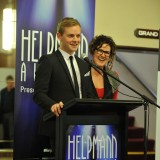 Joel Creasey and Queenie van de Zandt